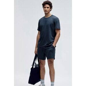 Lululemon Shirt Mens Size XL Blue Fundamental‎ Crew Neck Tee Stretch Athletic